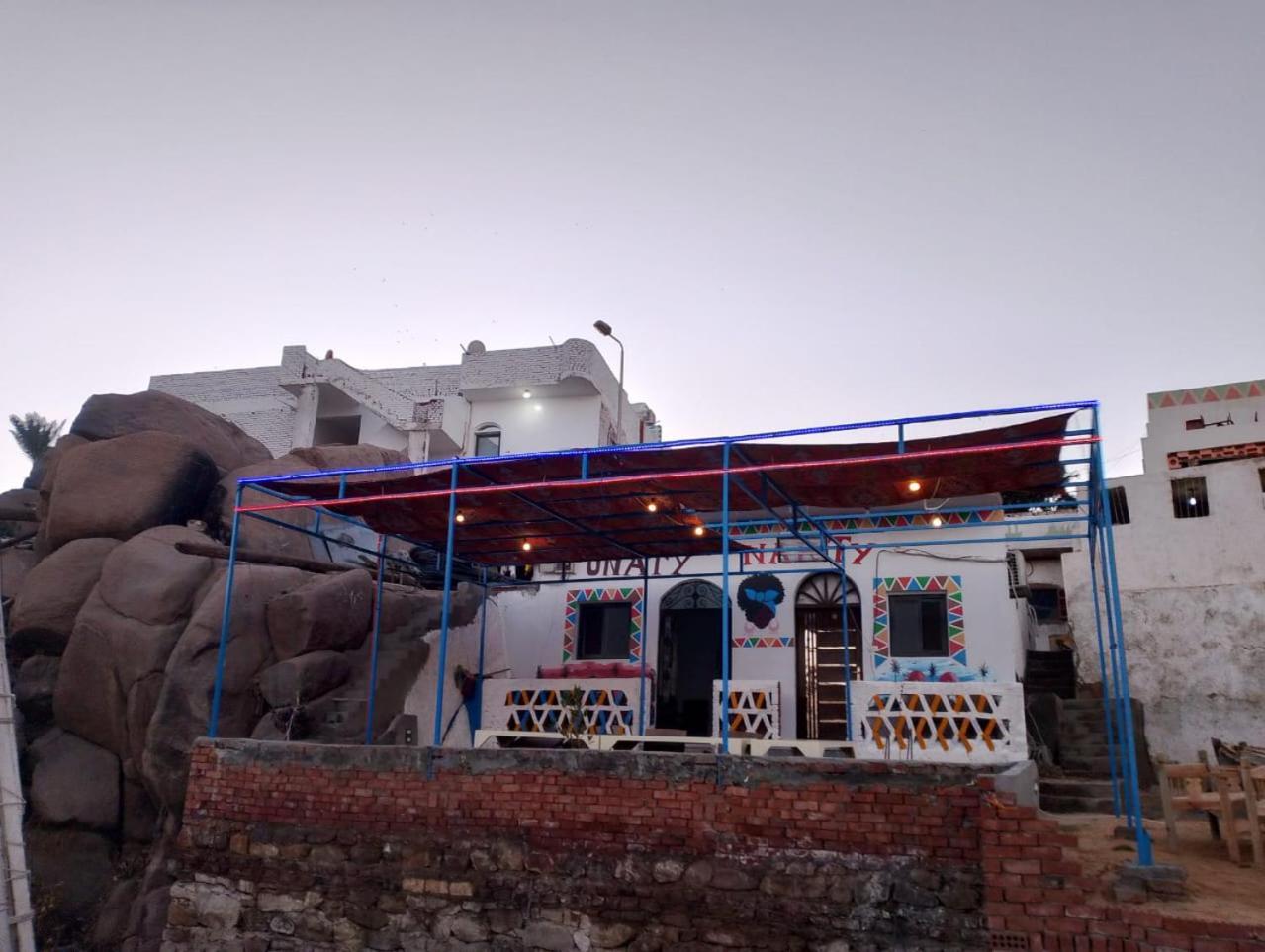 Onaty Narty Guest House Aswan Ngoại thất bức ảnh