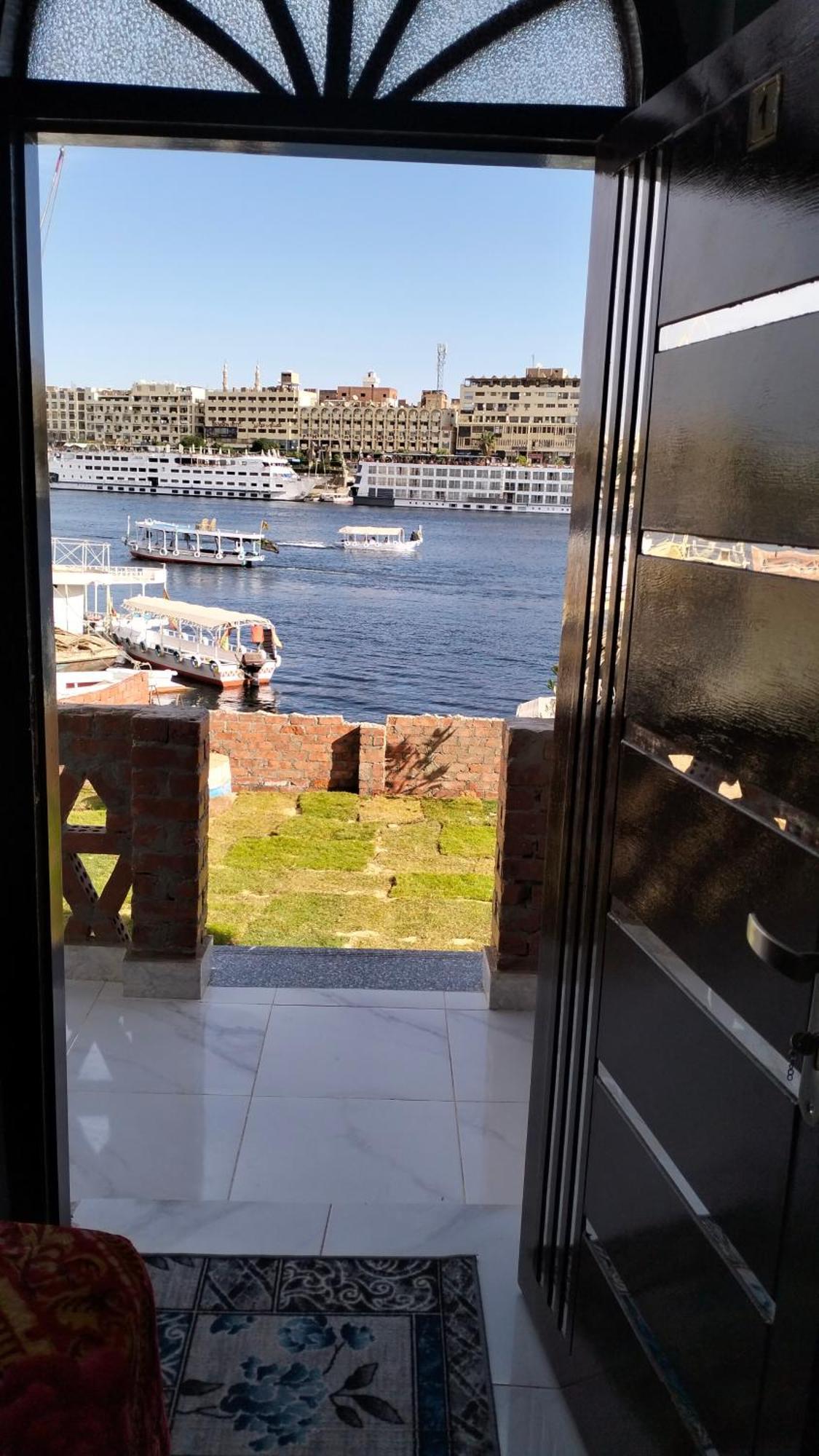 Onaty Narty Guest House Aswan Ngoại thất bức ảnh
