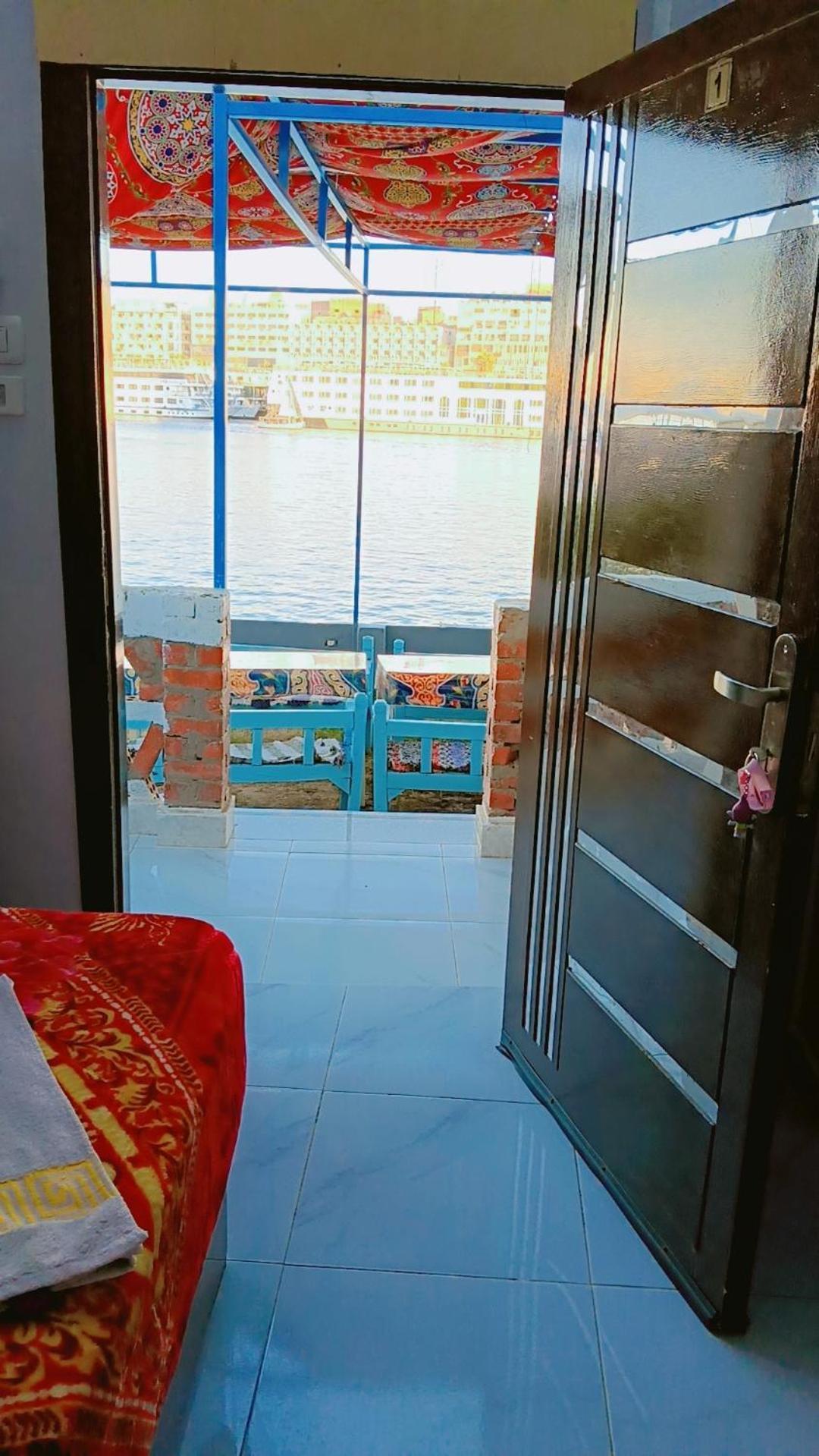 Onaty Narty Guest House Aswan Ngoại thất bức ảnh